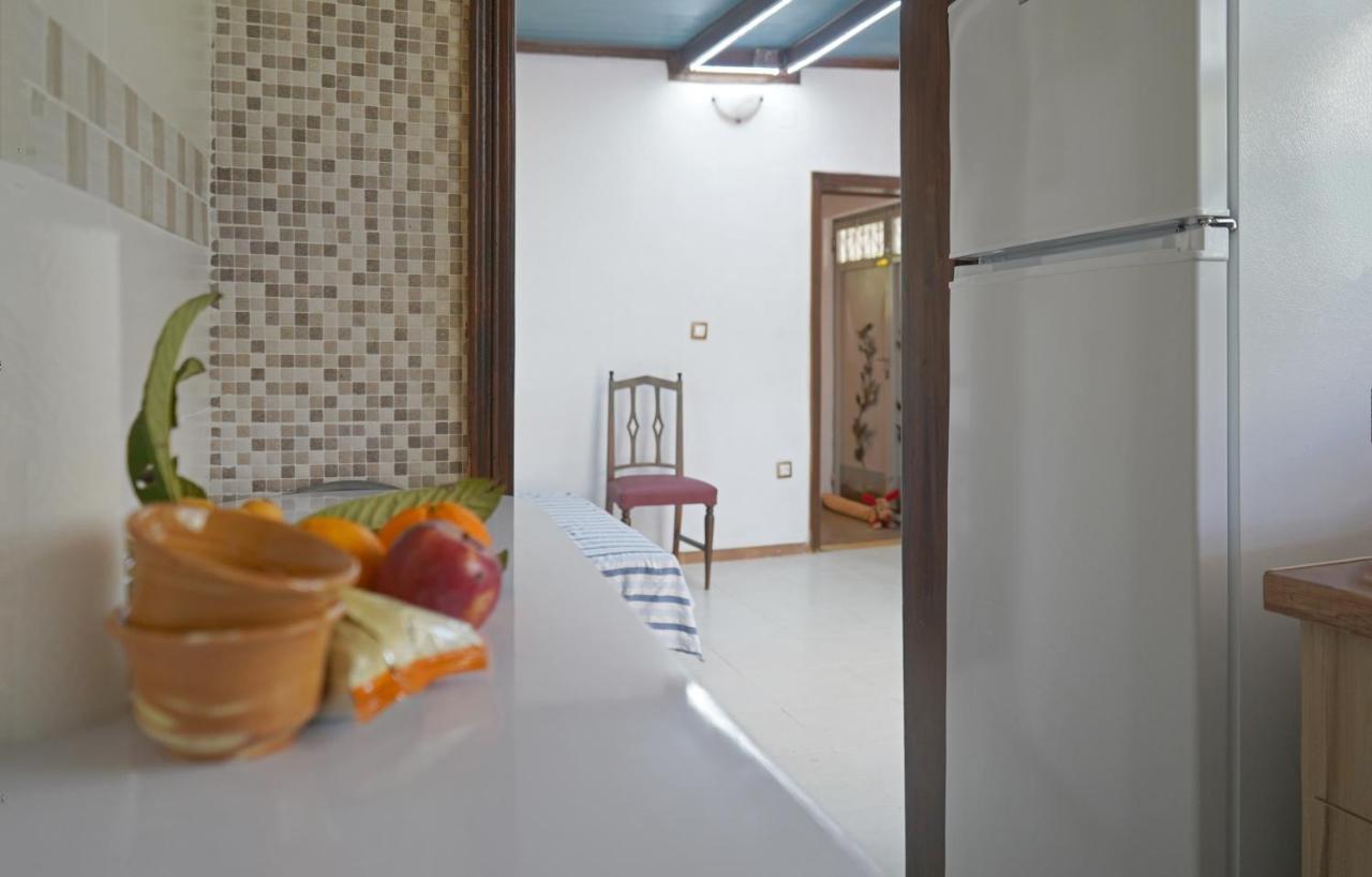Вилла Veni Olive House Каламата Экстерьер фото